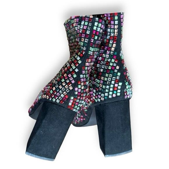 Wild Pair Ingridd multicolored bling dress booties NEW - Picture 4 of 7